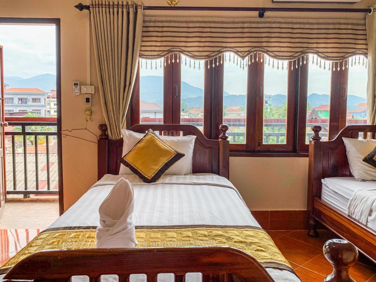 Bountang Mountain View Riverside Hotel Ванг Виенг Екстериор снимка
