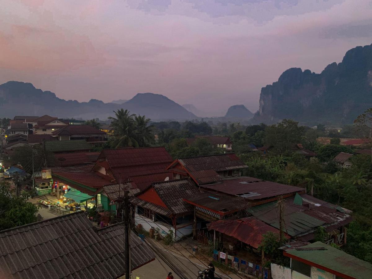 Bountang Mountain View Riverside Hotel Ванг Виенг Екстериор снимка