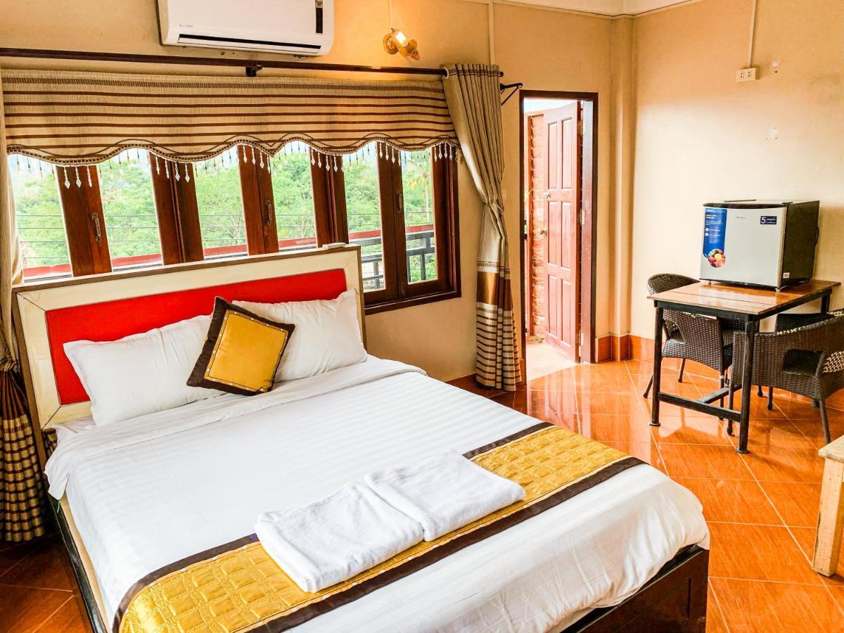 Bountang Mountain View Riverside Hotel Ванг Виенг Екстериор снимка