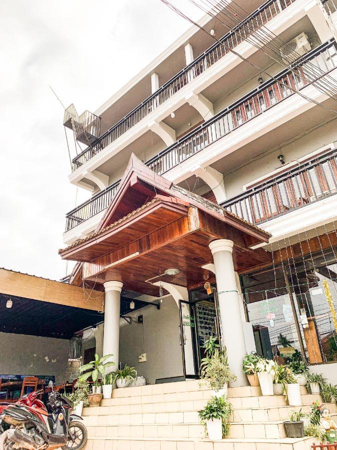 Bountang Mountain View Riverside Hotel Ванг Виенг Екстериор снимка